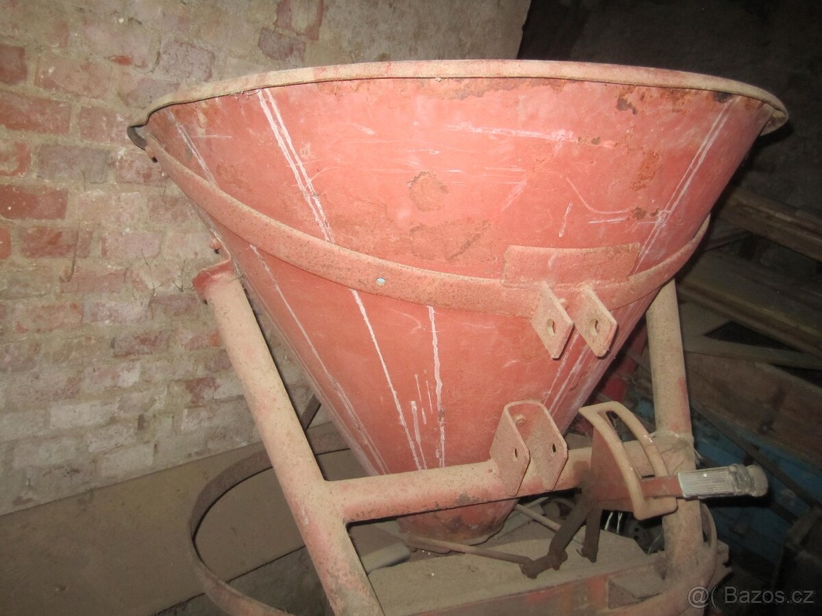 rozmetadlo umělých hnojiv - 3