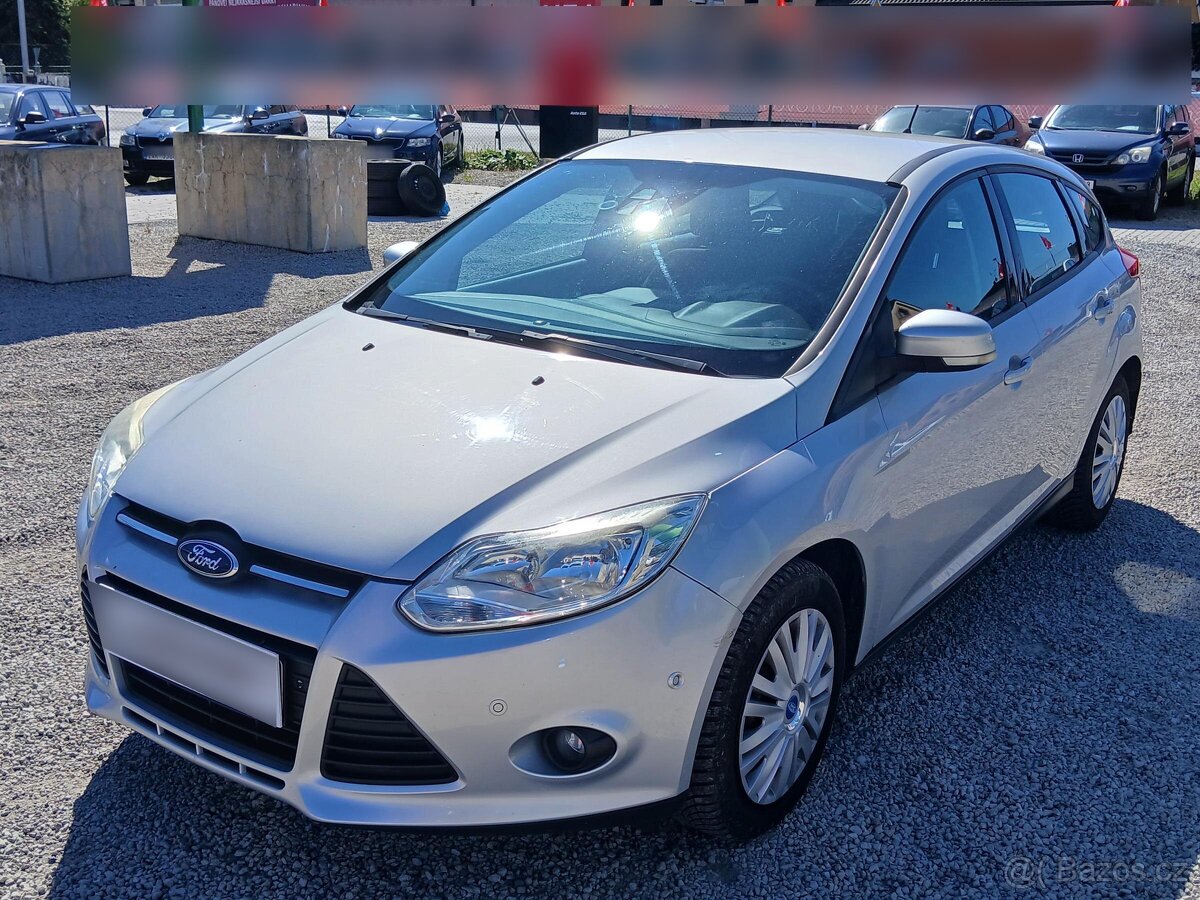 Ford Focus 1.6i , 77 kW benzín, 2011 - 3