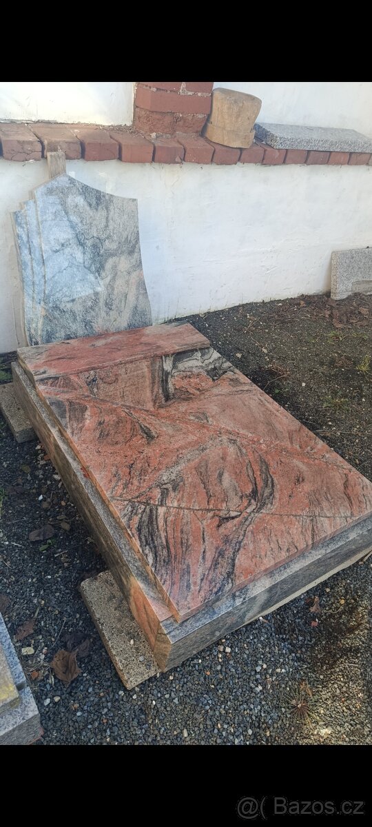 Prodám žulový urnový hrob barevný - 3