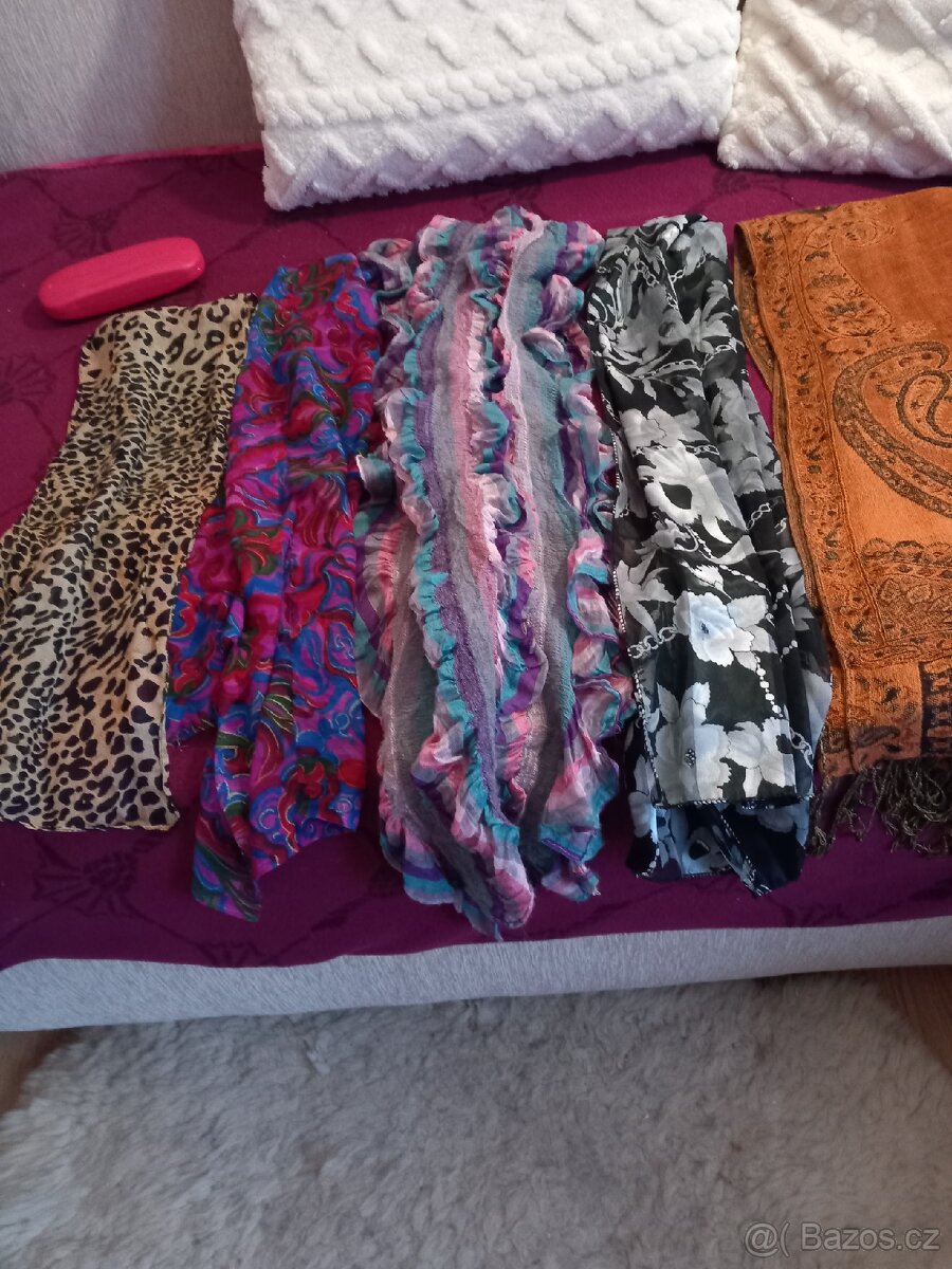 čepice se šálou, měkká plet, šály . - 3