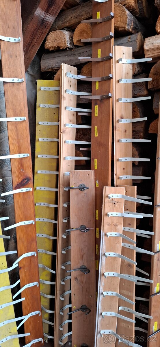 Věšáky Háčky - 3