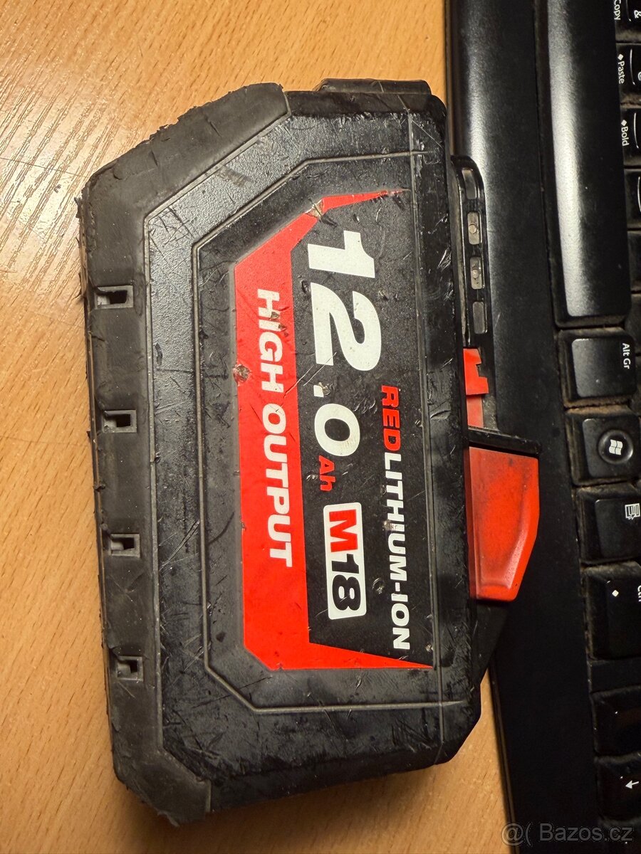 Milwaukee baterie 12aH - 3