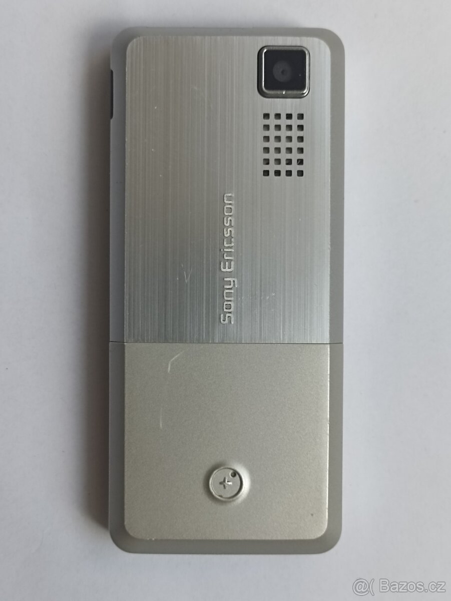 Sony Ericsson T250i - 3