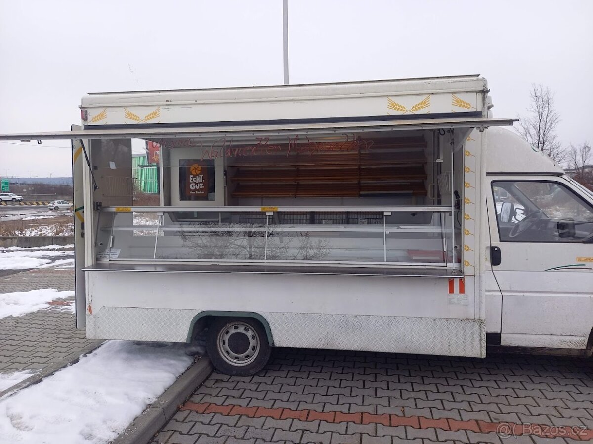 Pojízdná prodejna VW Transporter - 3