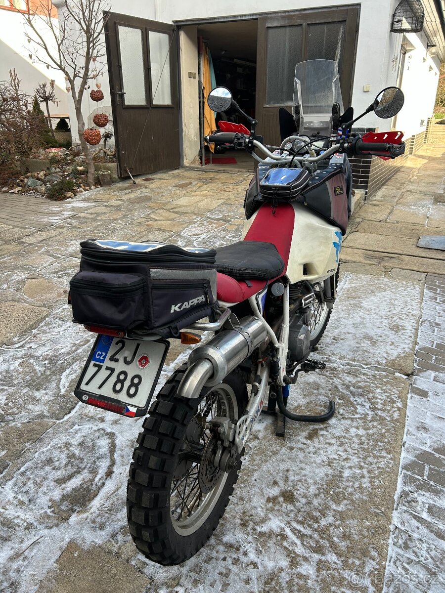Yamaha TT600E. - 3