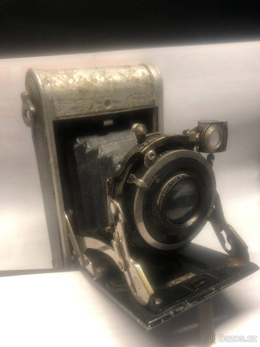 Historický fotoaparát - 3