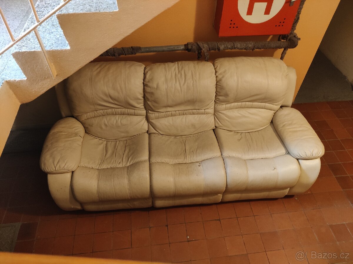 Gauč - práve kůže - 3