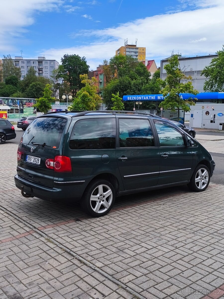 VW Sharan 2.0 TDI 7míst - 3
