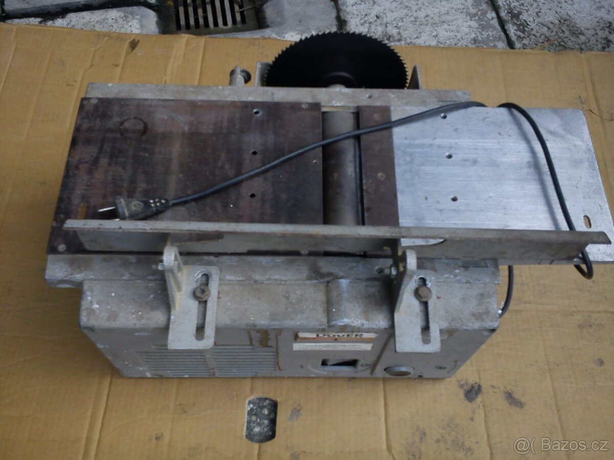 Hoblovka s pilou 200 mm - 3