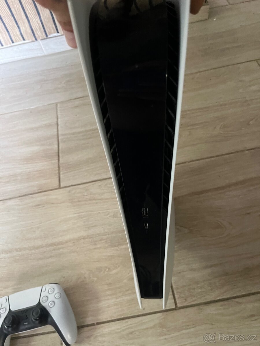 Playstation 5 - 3