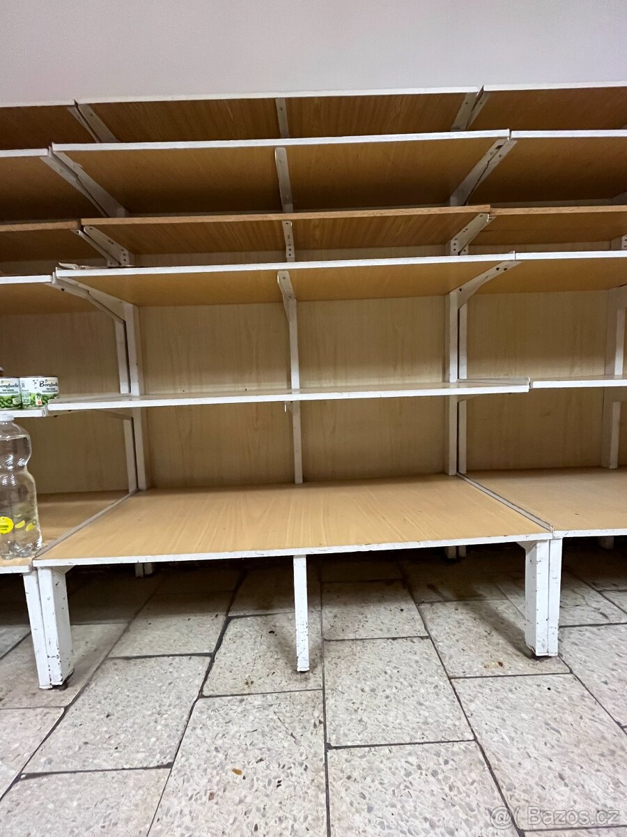 Prodám použité regály vlastní výroby - 3