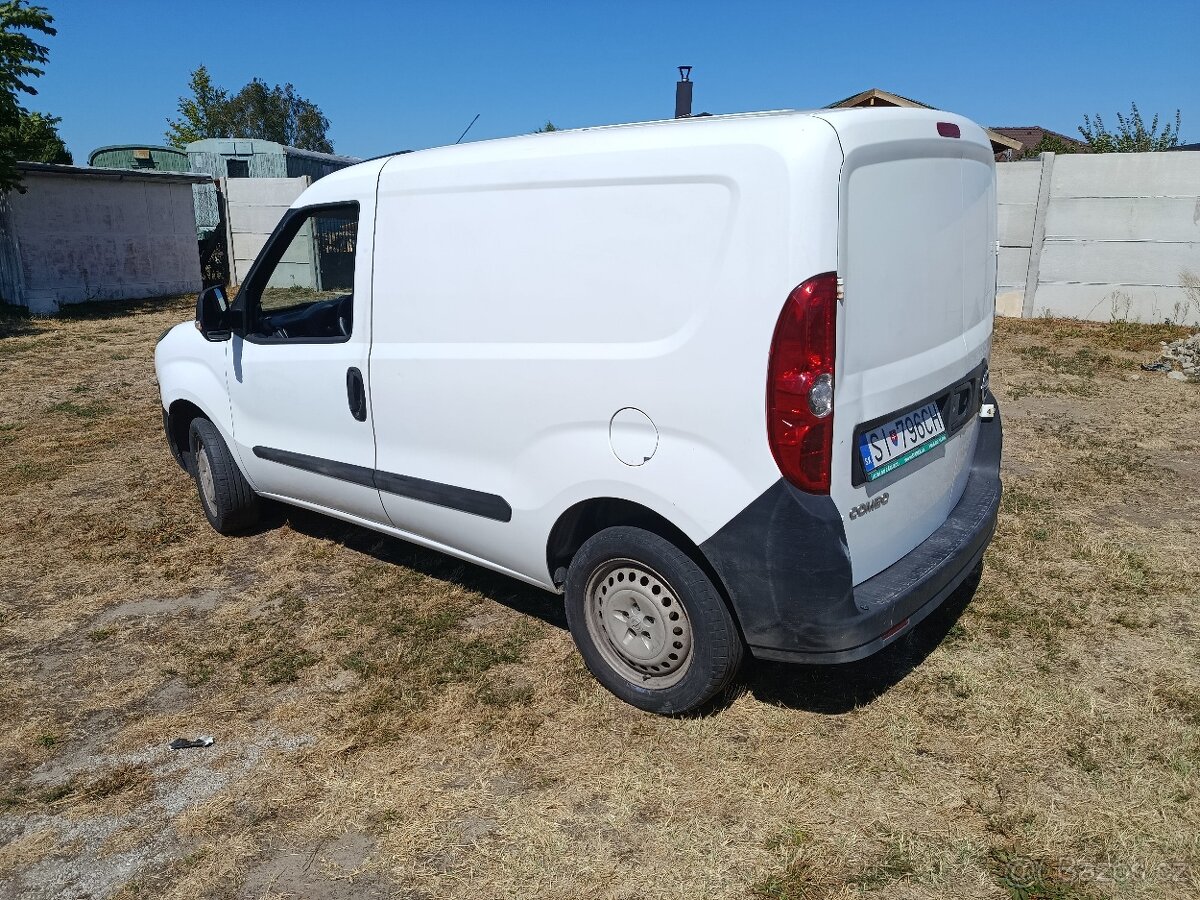Opel Combo - 3
