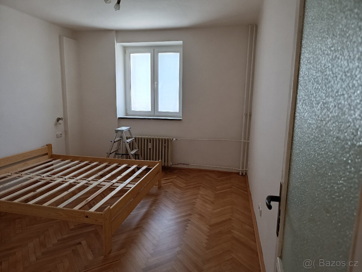 Pronájem bytu 3+1 v Příbrami - 3