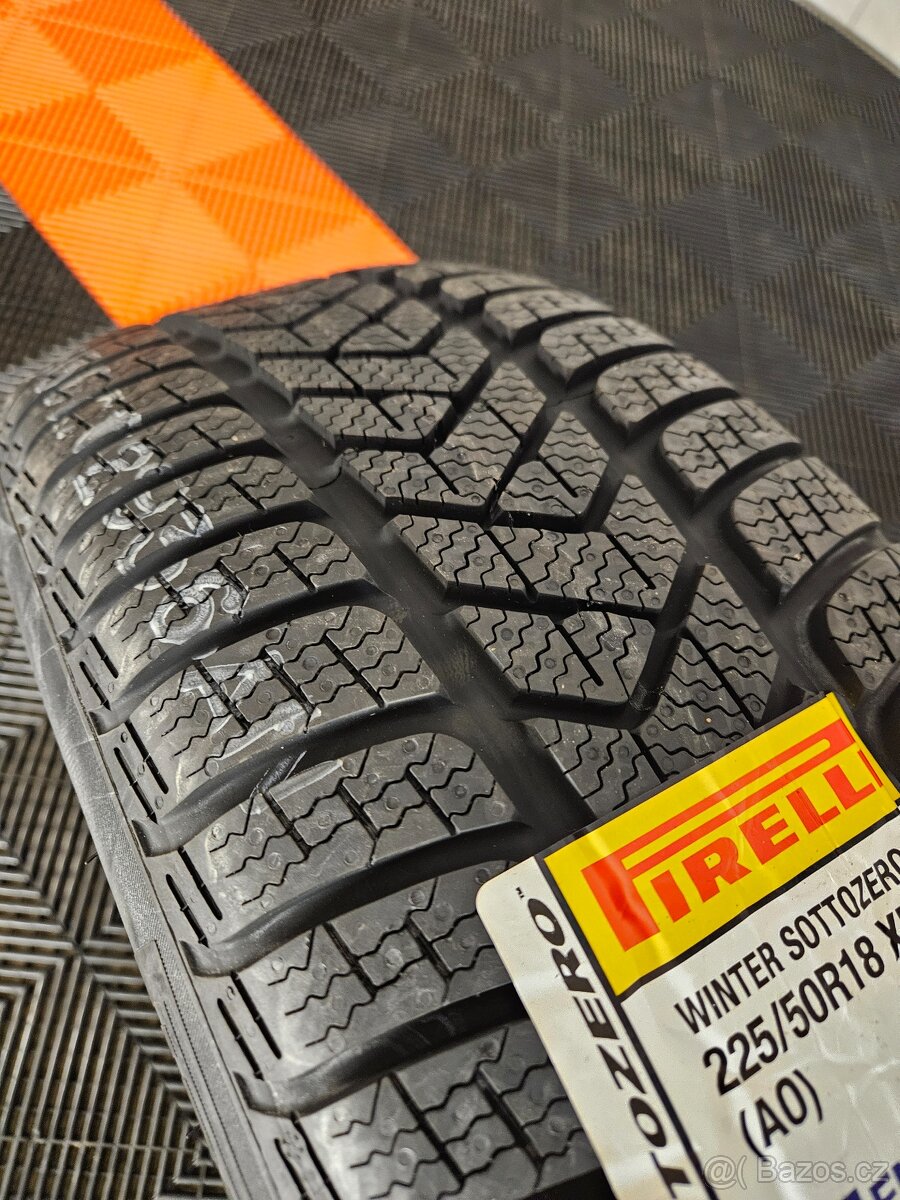 Zimní pneu Pirelli 225/50 R18 - 3