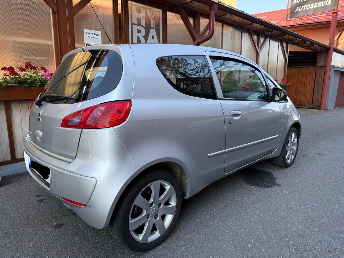 Mitsubishi Colt 1,3i - 3