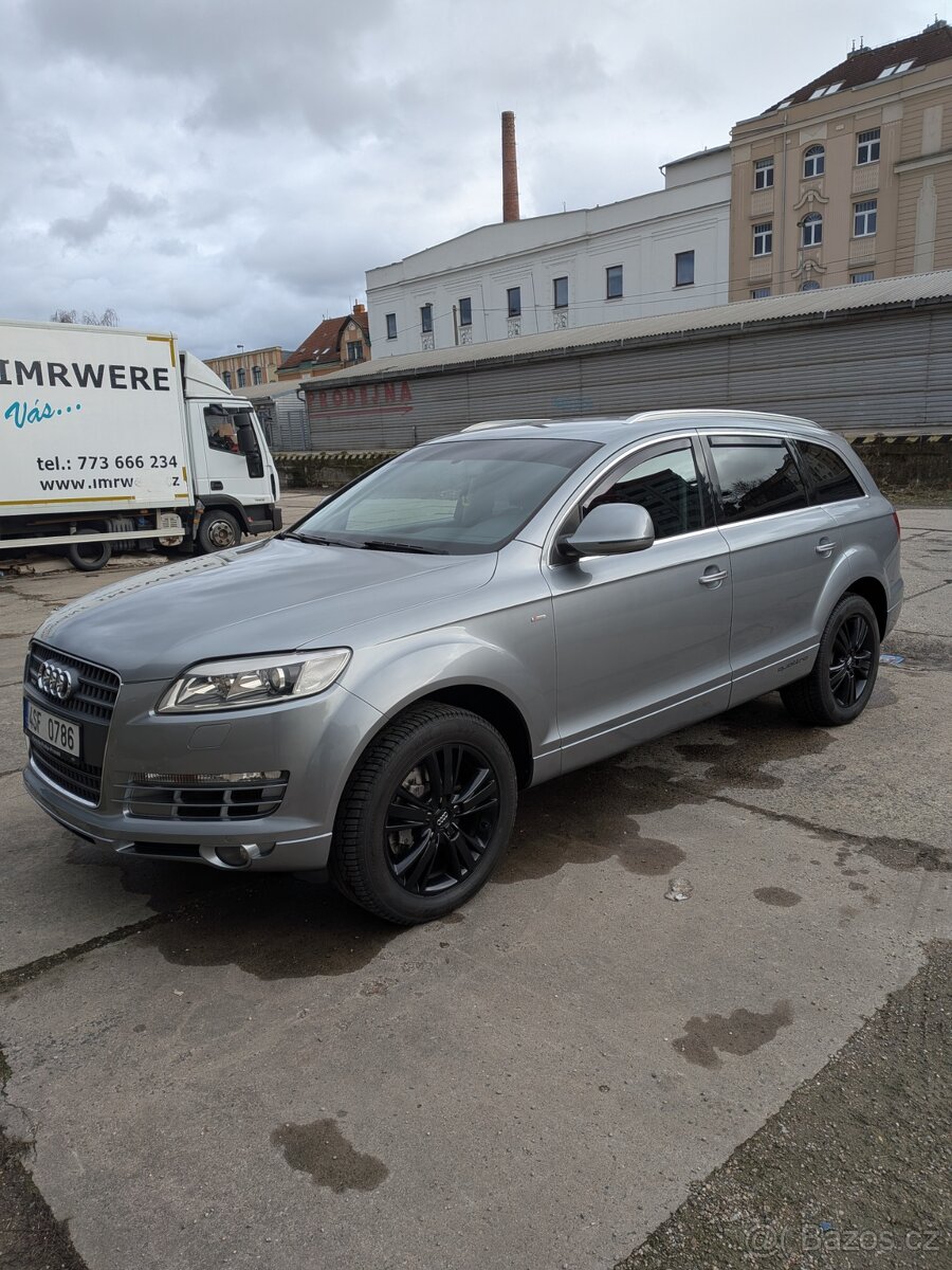 Audi Q7 - 3