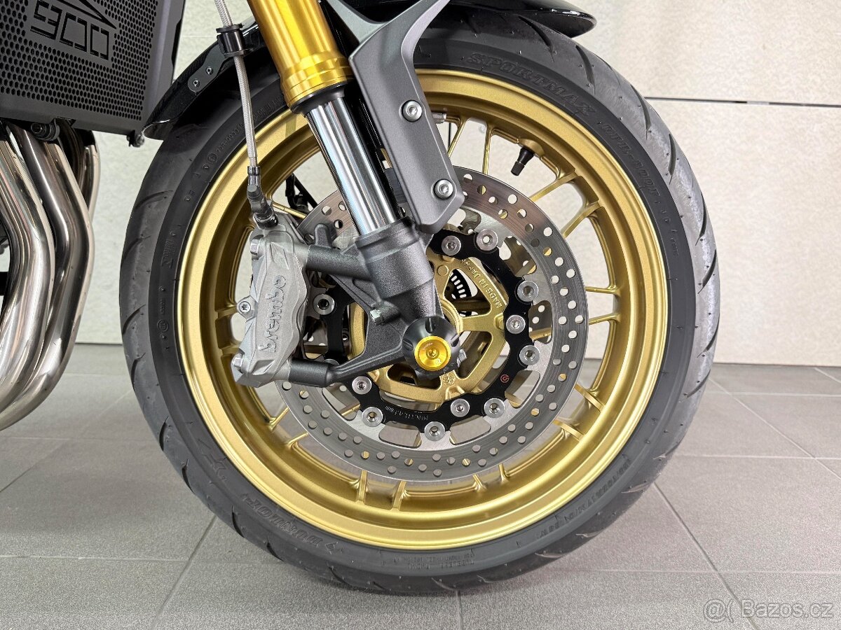 KAWASAKI Z 900 RS SE ÖHLINS - ČR / 1. MAJ / JEN 4259 KM - 3