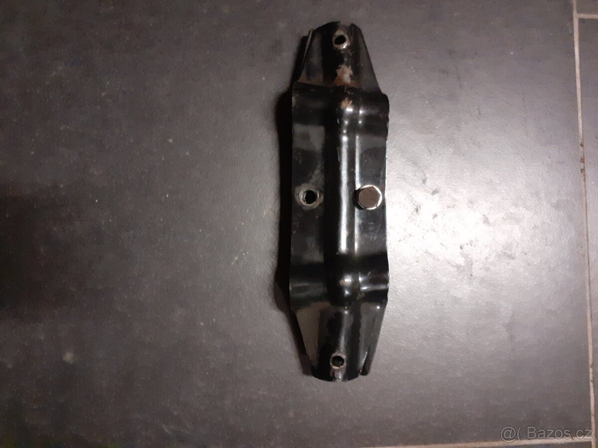 Držák padací rámu jawa 634 - 3