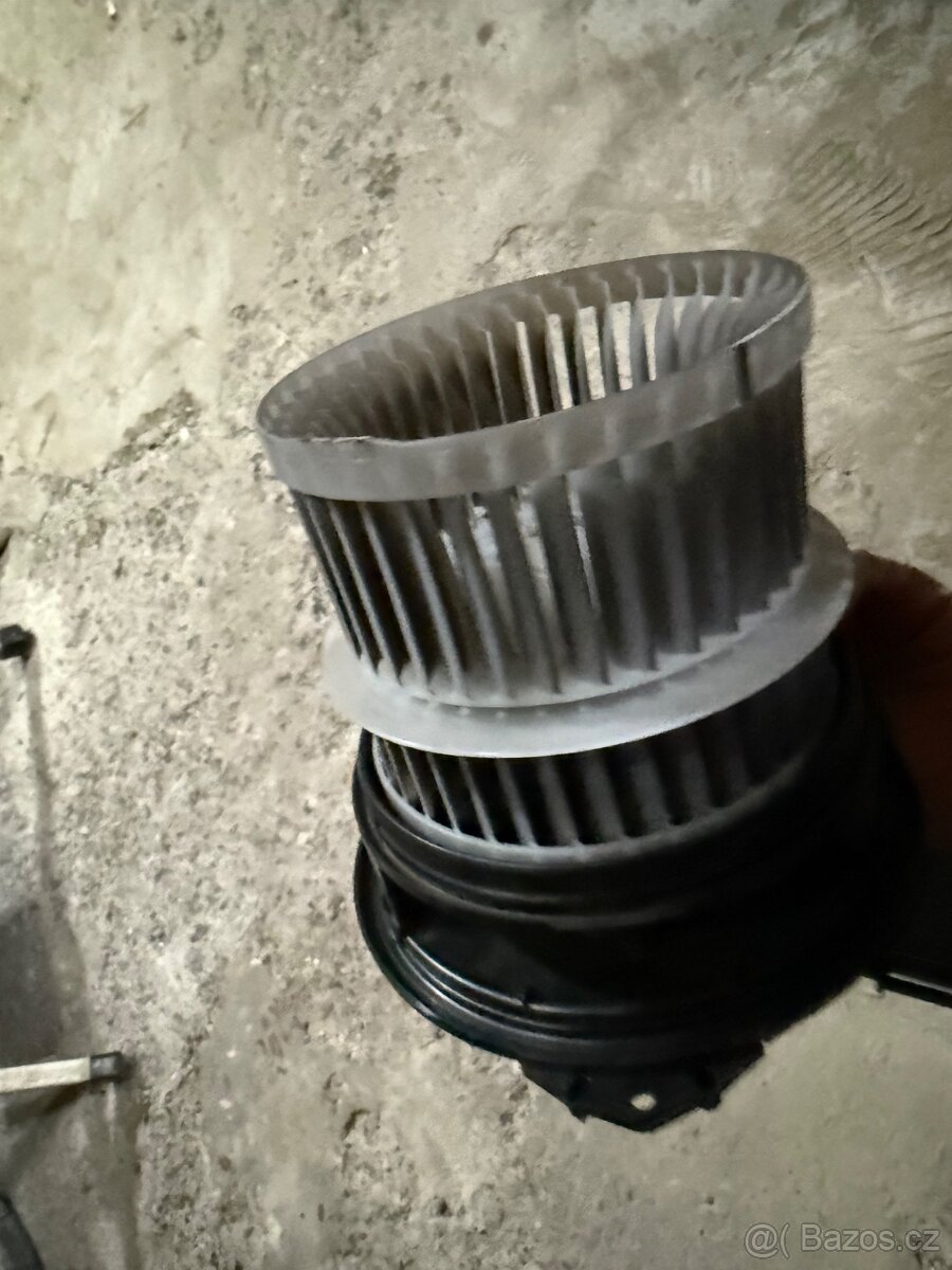 Toyota chr, corolla 1,8 hybrid - 3