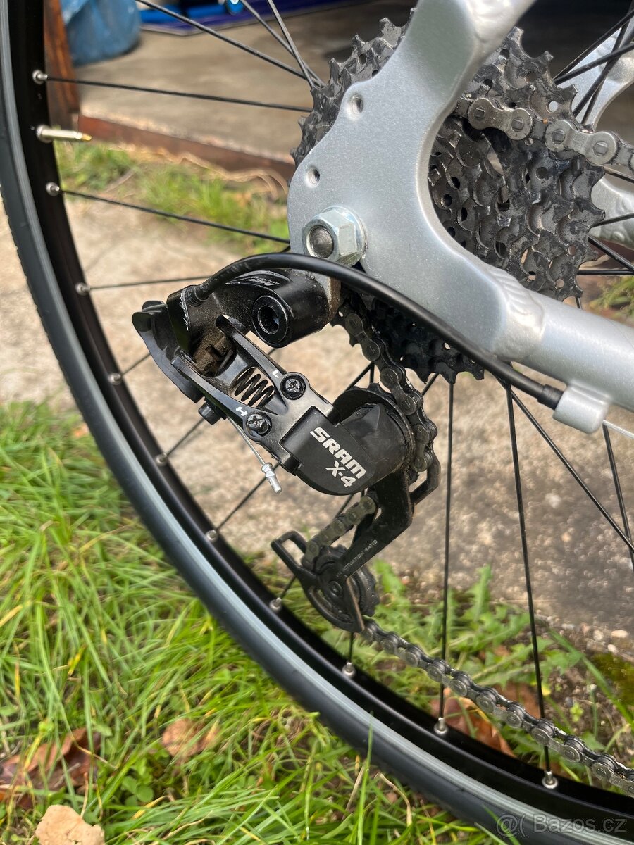 Silniční fitness kolo - 3