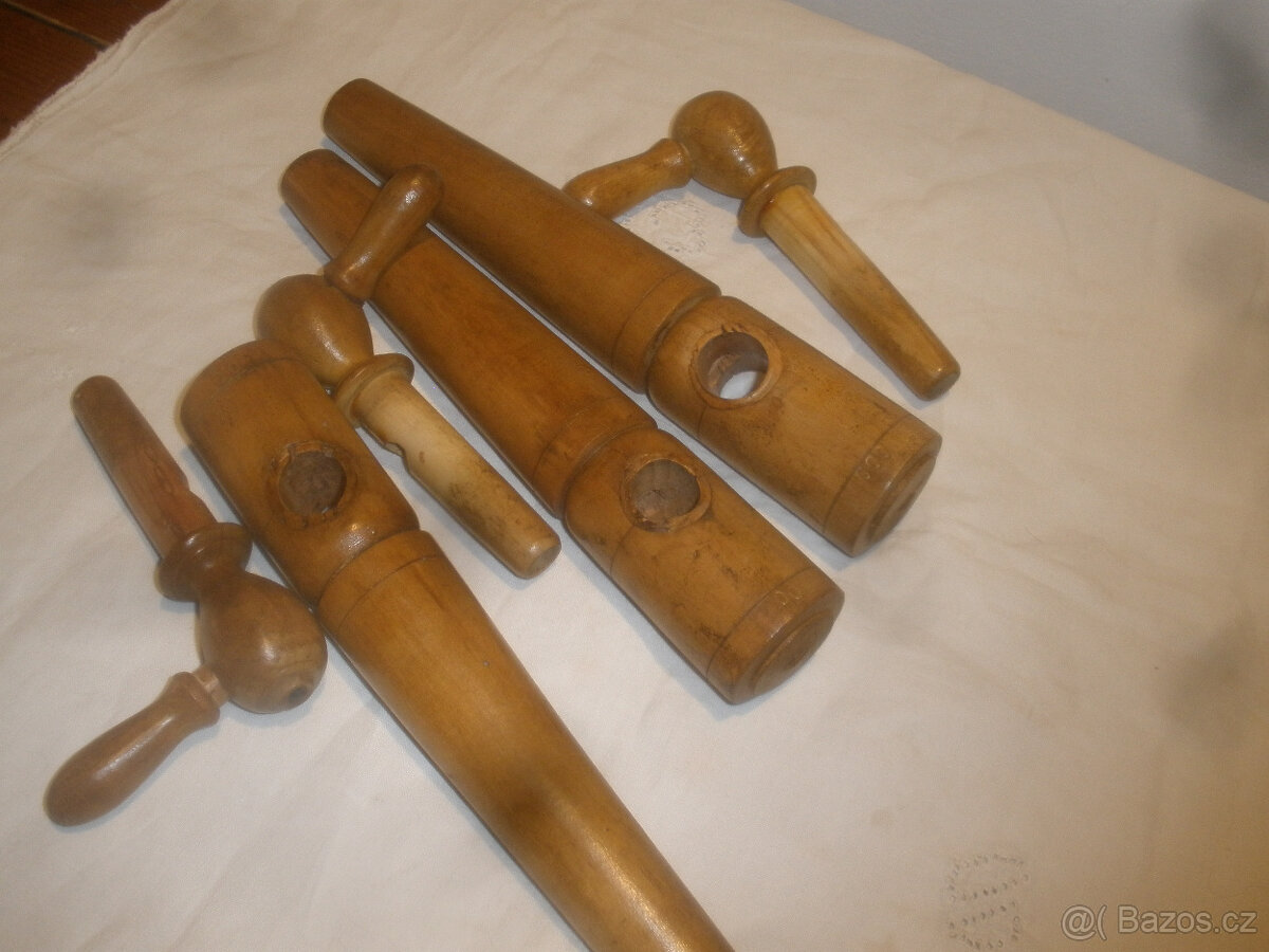 Staré dřevěné pípy do sudu - 3