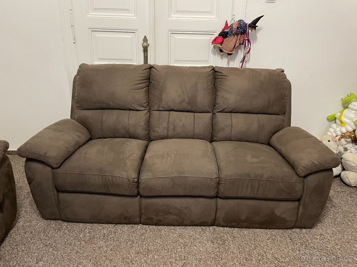 Pěkná sedací souprava rozkládací 3+2+1 - 3