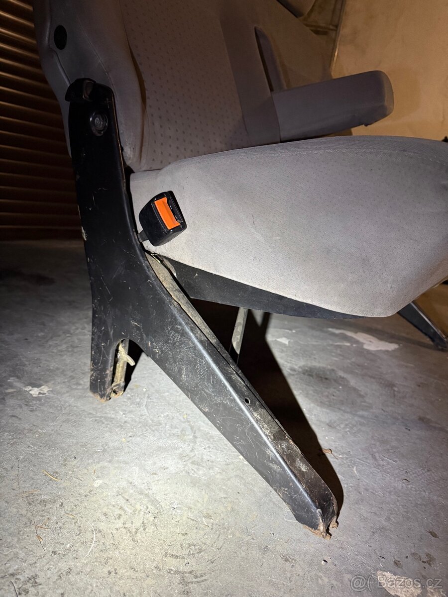 Sedačka VW T4 CARAVELLE - 3