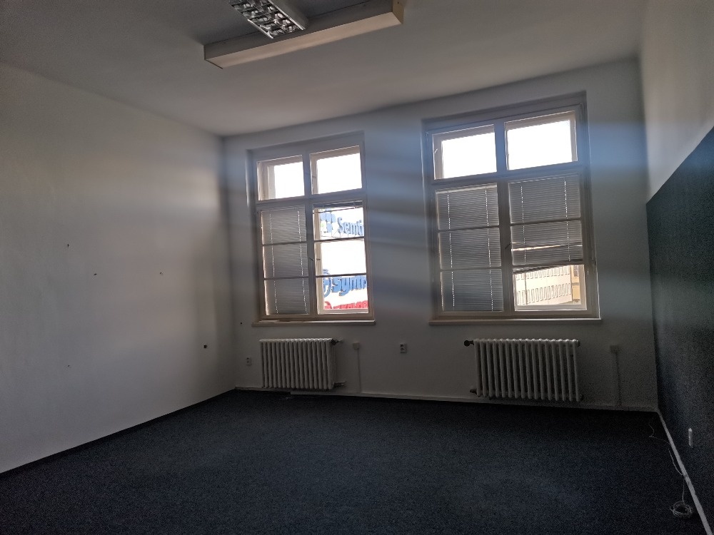 Pronájem, Kanceláře, 28m² - Pardubice - Semtín, ev.č. 00100 - 3