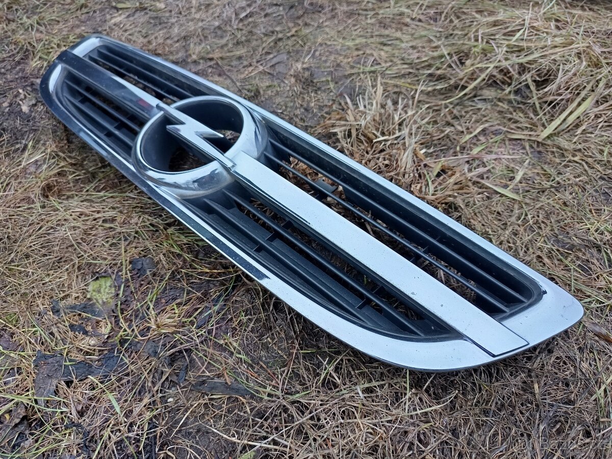 Prodám masku Opel Zafira A facelift - 3