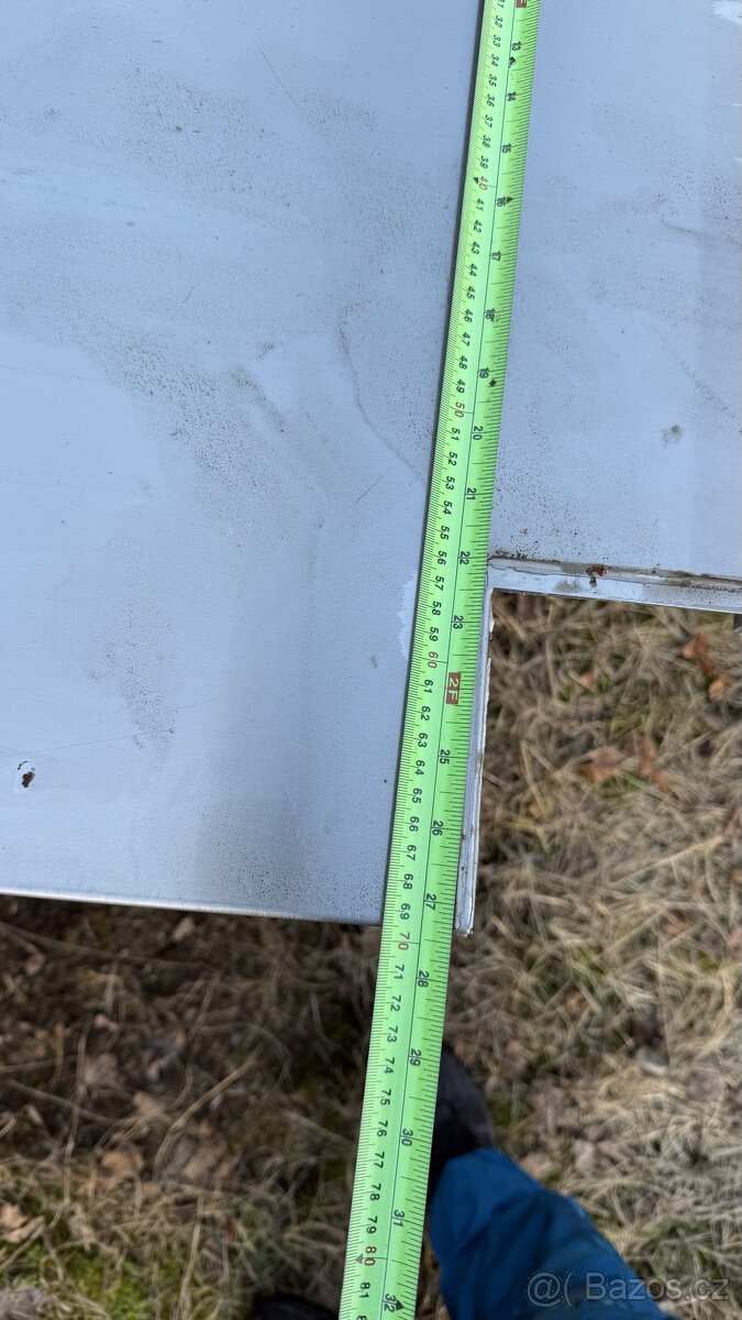 nerezovy stul s drezem - 3