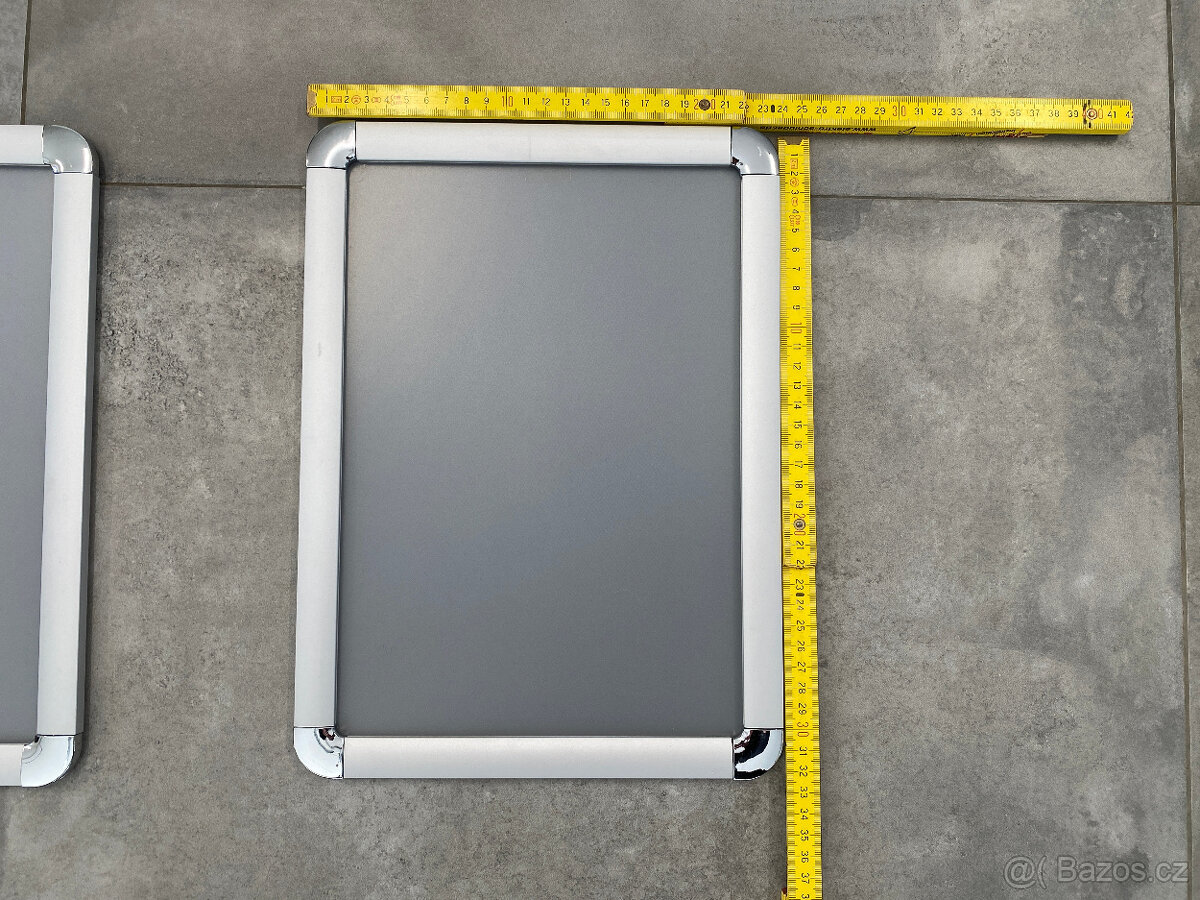 Klip rám A4, kulaté rohy - 3