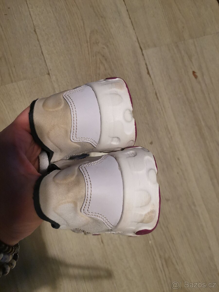 Tenisky zn. Nike vel. 28 - 3