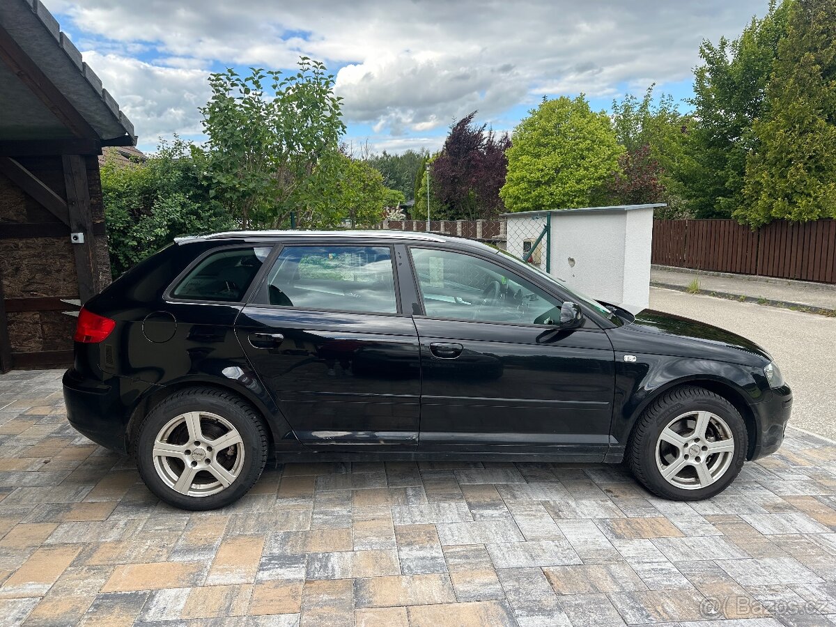 AUDI A3 8P 1.9TDI SPORTBACK - 3