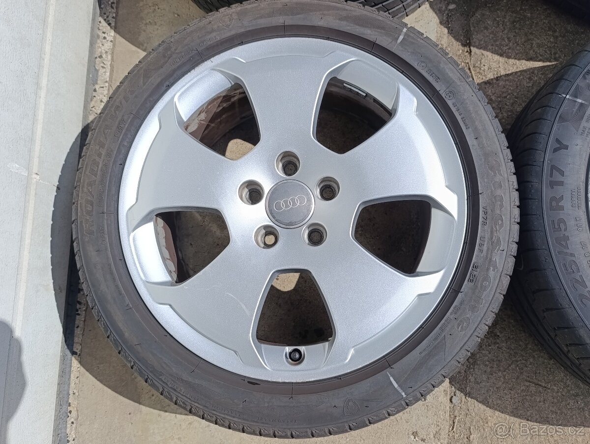 Prodám sadu ALU disků Audi R17 205/55/16 - 3