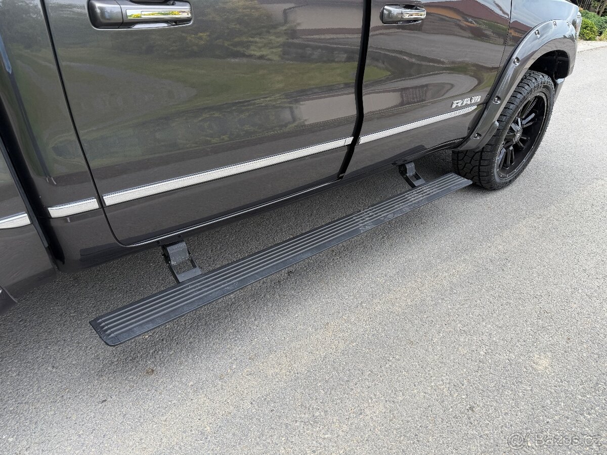 DODGE RAM 1500 HEMI LIMITED OFFROAD PAKET