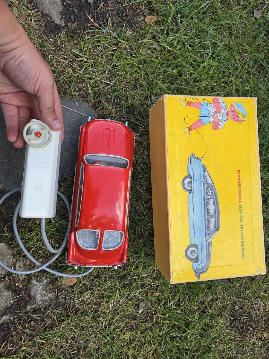 TATRA 603 PRESUS S KRABICÍ - 3