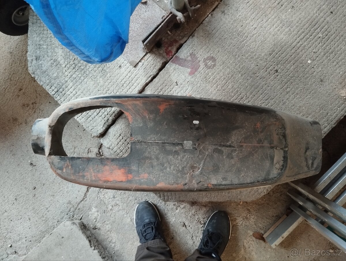 Jawa 21, 20 plechy - 3