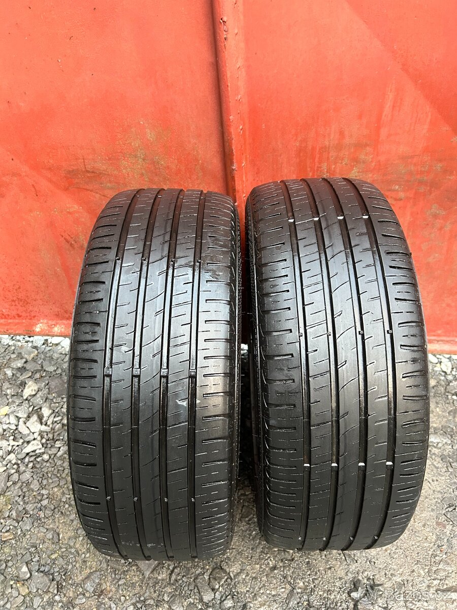 Prodám gumy 205/50/17 Barum - 3