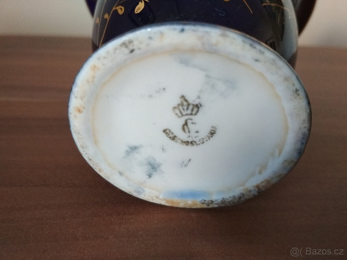 porcelánová vázička, Lesov - 3