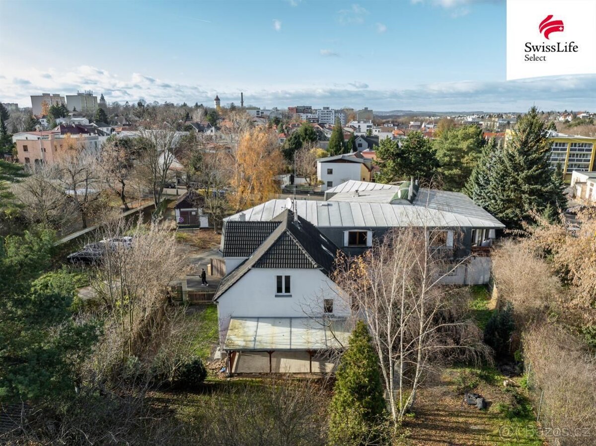 Prodej rodinného domu 196 m2 Na průhonu, Praha - 3