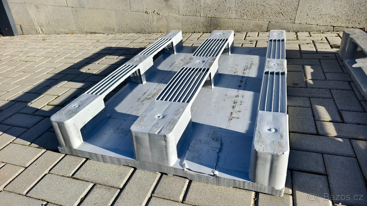 Prodej plastových palet 120x80 - 3