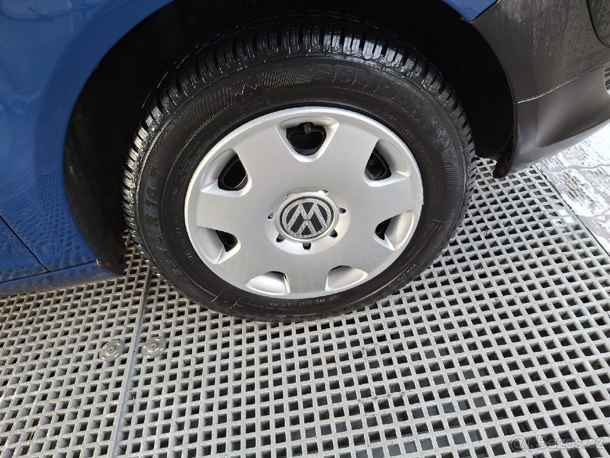 Prodám Volkswagen Fox - 3