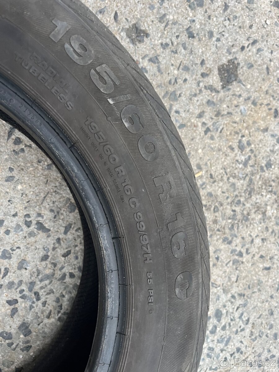 Pneu 195/60/16C - 3
