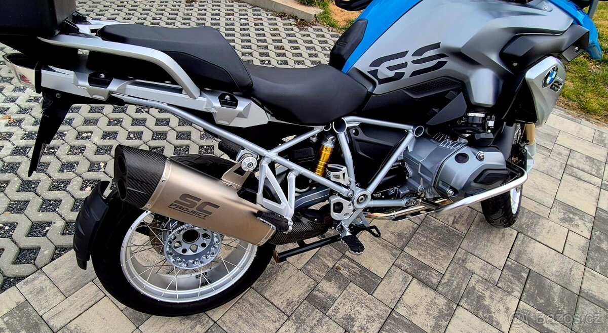 BMW R1200 GS LC zakoupeno v ČR. Top stav