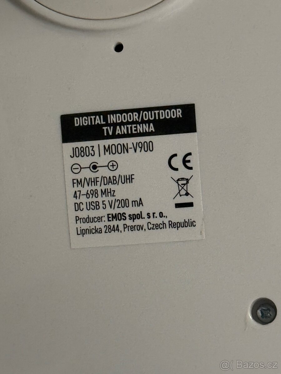 anténě EMOS Moon V900 - 3