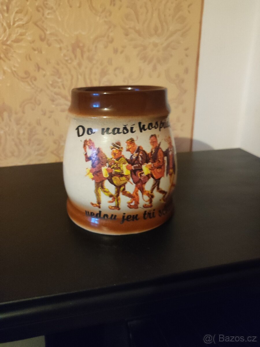 Porcelánový pivní korbel - 3