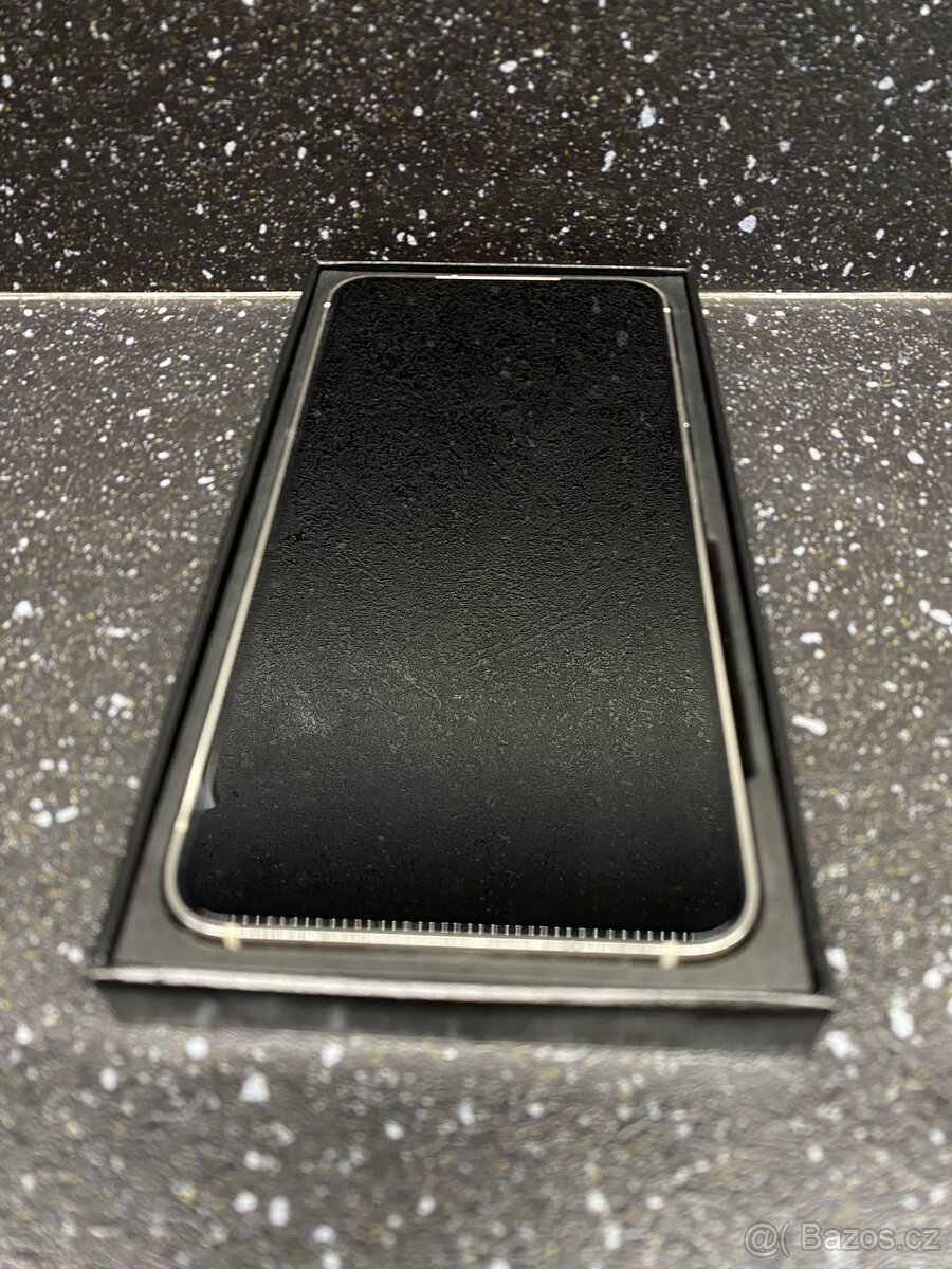 Prodám Samsung Galaxy S23 - 256 GB,bílý - 3