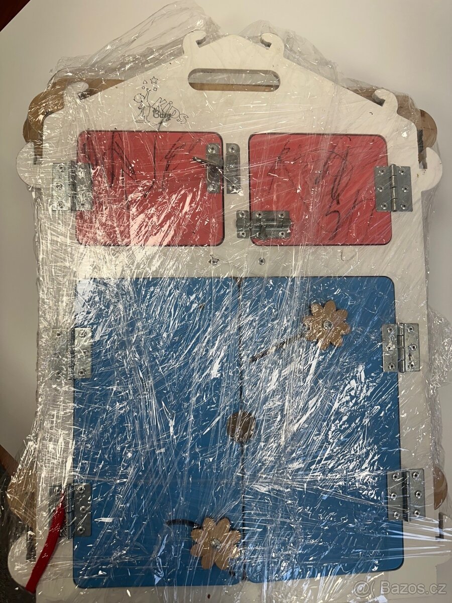 Activity board domeček - 3