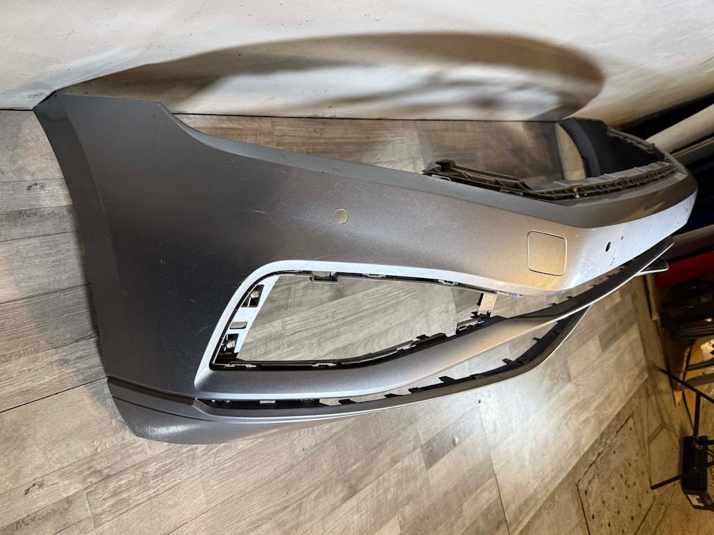 VW PASSAT B8 FACELIFT - náraznik 4xPDC - 3G0807221E - 3