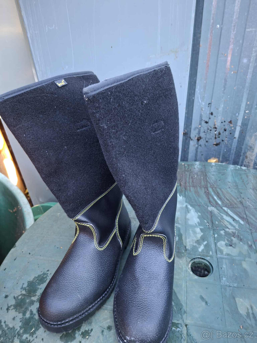 Boty - 3